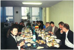 Team building ADAM și Crucea Alb Galbena